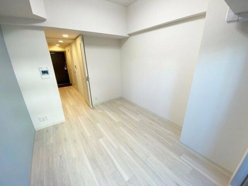 プレサンス堺筋本町ディスティニーの居間