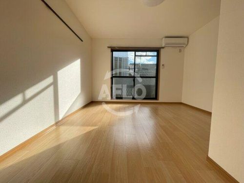 グレイス阪南の居間