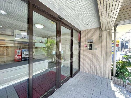 大正メゾンの玄関