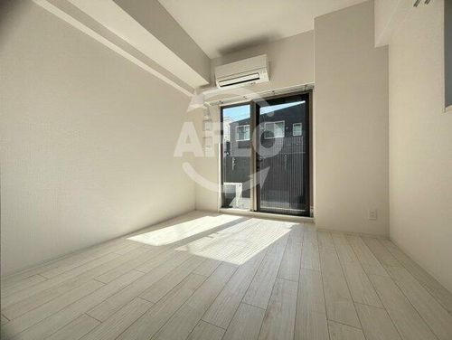 エスリード弁天町桜通レジデンスの居間