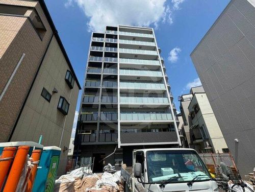 エスリード弁天町桜通レジデンスの玄関