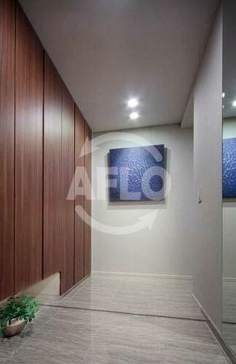 ザ・パークハウス中之島タワーの玄関