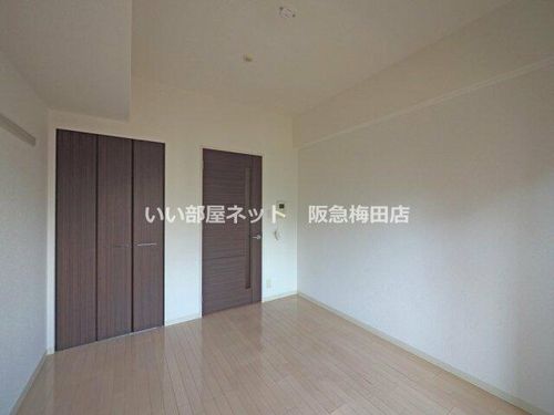 プレサンス梅田北パワーゲートの居間