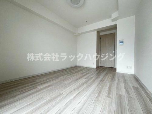 プレサンスNEO大和田STATIONベゼルの居間
