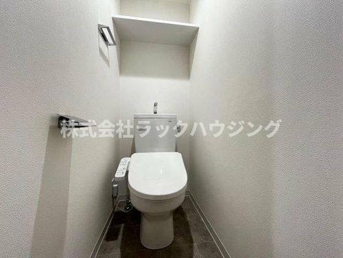 プレサンスNEO大和田STATIONベゼルの内装