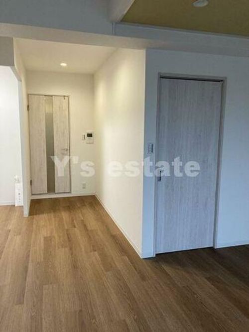 小阪オリエントハウスの居間