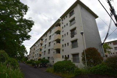 大阪府大阪狭山市西山台5丁目(マンション)の賃貸物件の外観