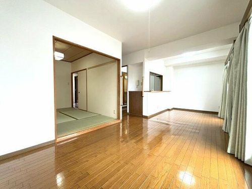 グリーンコーポ富田林の居間