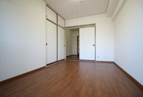 大阪府大阪市東淀川区大桐2丁目(マンション)の賃貸物件の居間