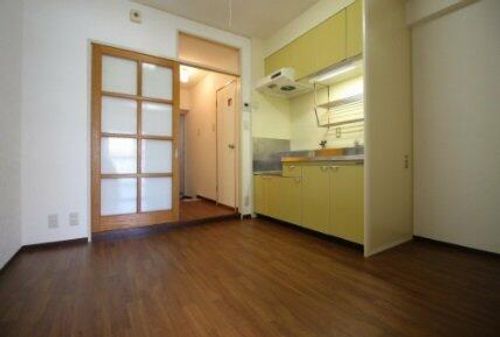 大阪府大阪市東淀川区大桐2丁目(マンション)の賃貸物件の居間