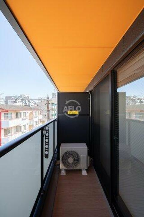 Nu岸里駅前の内装
