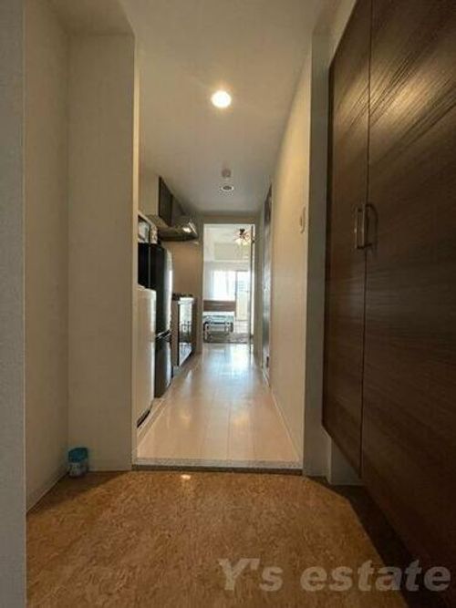 大阪府東大阪市長堂2丁目(マンション)の賃貸物件の玄関