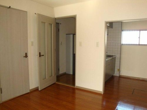 アムールハウス00102の居間