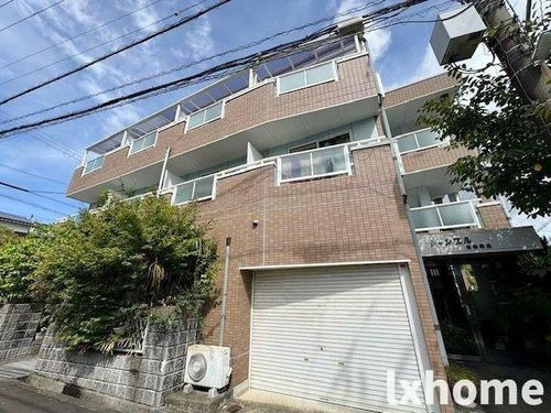 シャンブル南春日丘の外観