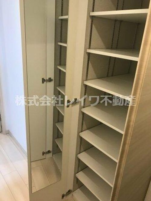 グランカーサ難波元町の内装