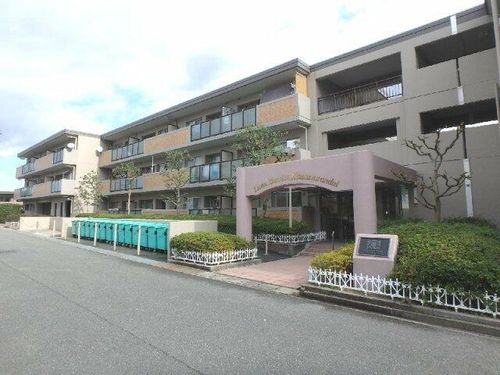 ライオンズマンション北鈴蘭台の外観