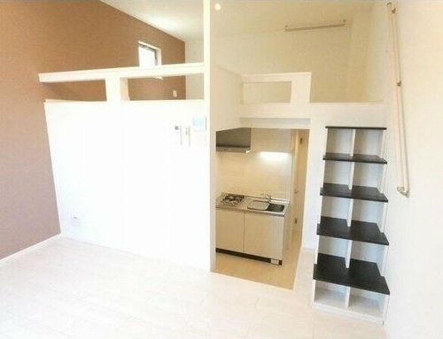 ハーモニーテラス鳴海町4の居間