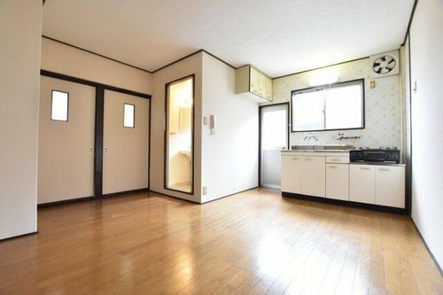 大阪府堺市中区深井北町(マンション)の賃貸物件の居間