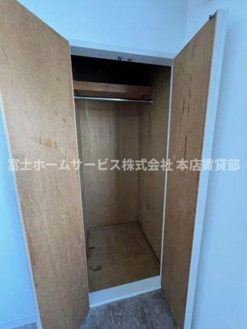 サンライフ上住吉301の内装