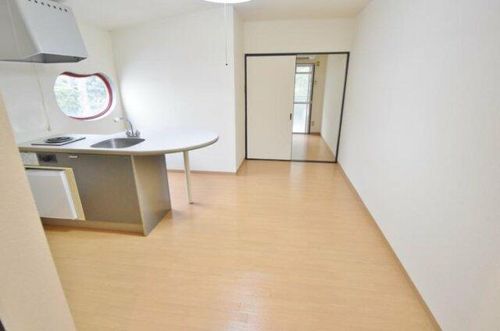 アメージングエステートの居間