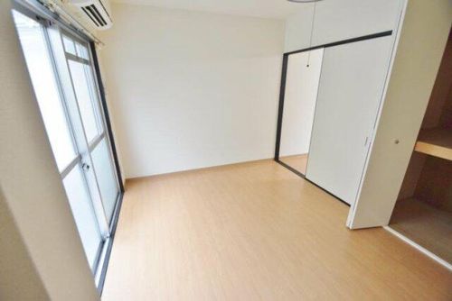 アメージングエステートの内装