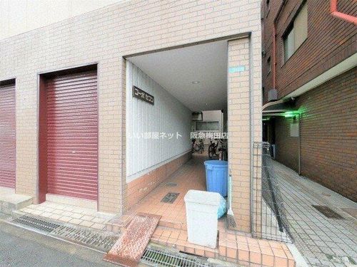 コーポセブンの玄関