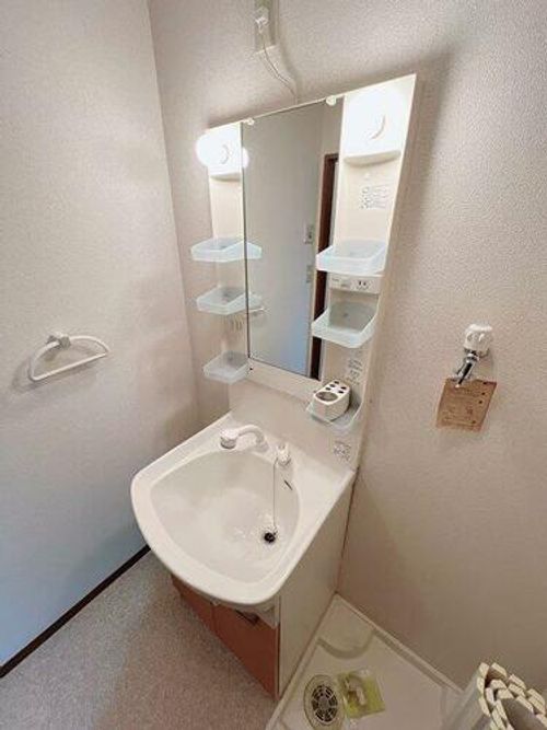 エントピアの内装