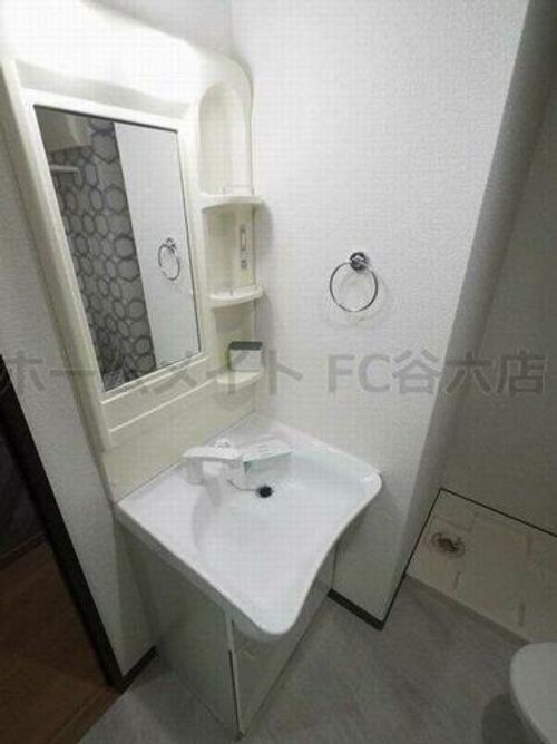 ディナスティ玉造の内装