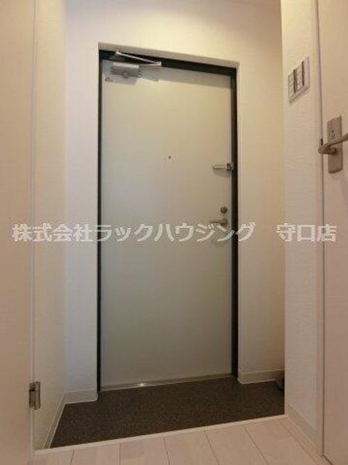 パーラム守口の玄関