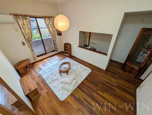 セザンヌ西高師の内装