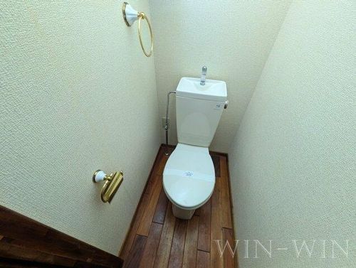 セザンヌ西高師の内装