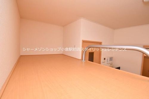 レオパレスシャルム宝の内装