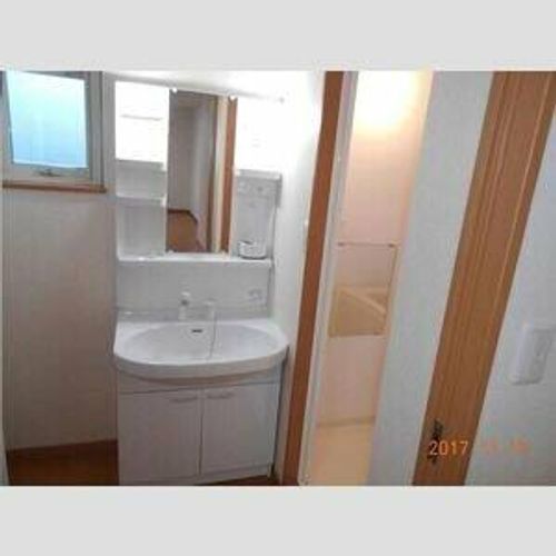 フロンティア33201の内装