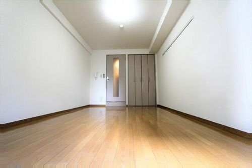 ファインパレスの居間