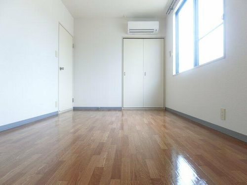 アドザックス宮崎の内装