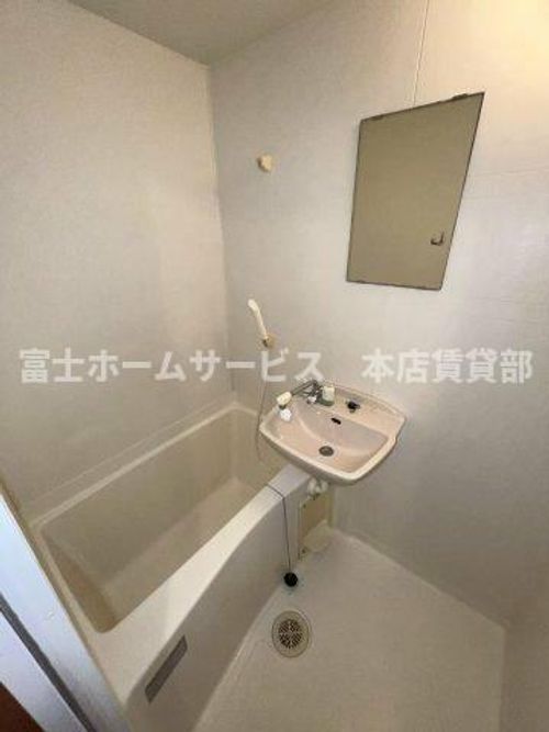 プレサンス梅田西1101の風呂
