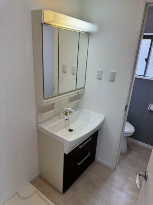 アカカベビルの内装