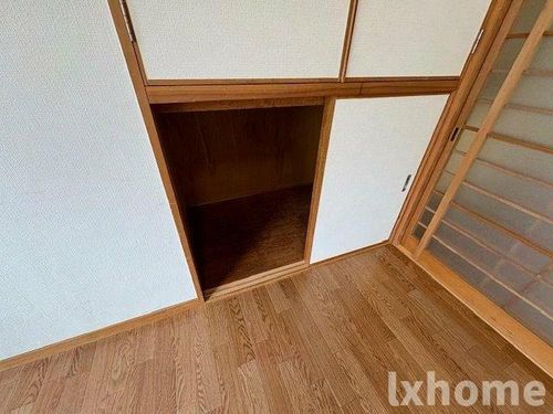 エヴリィワンの内装