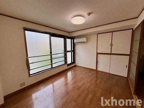 エヴリィワンの居間