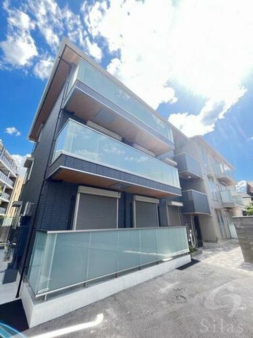 リベルテ四条梅津の外観