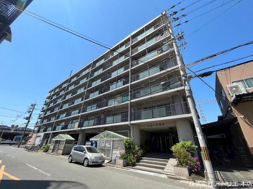 フローラ長田の外観