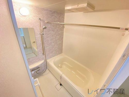 ラクラス長堀橋の風呂