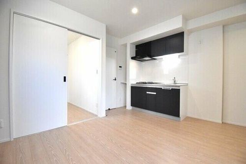 Cherim日比野Graceの居間