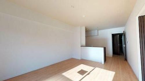 福岡県北九州市小倉南区上石田2丁目(マンション)の賃貸物件の居間