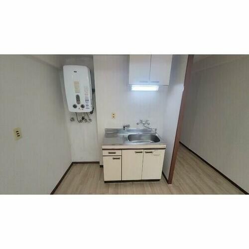 チサン第8新大阪のキッチン