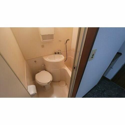 チサン第8新大阪の内装