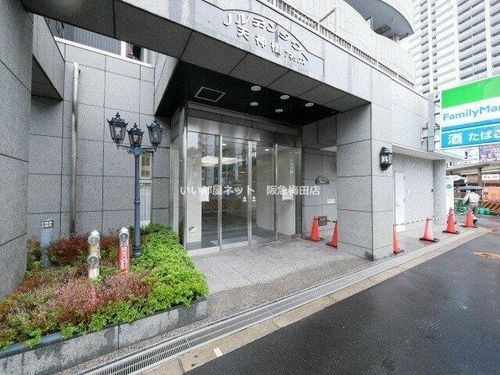 ノルデンタワー天神橋アネックスの玄関