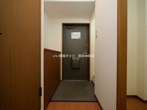 ノルデンタワー天神橋アネックスの玄関