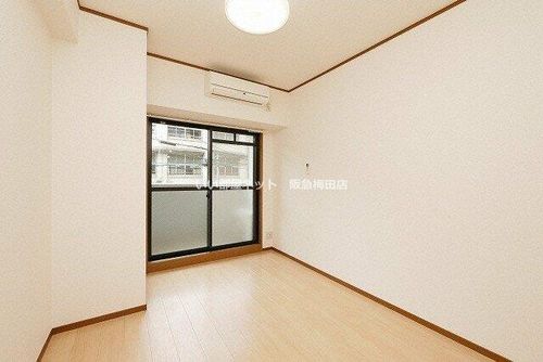 HOPE CITY天神橋の居間