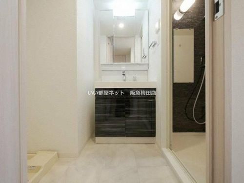 コンフォリア・リヴ新大阪WESTの内装